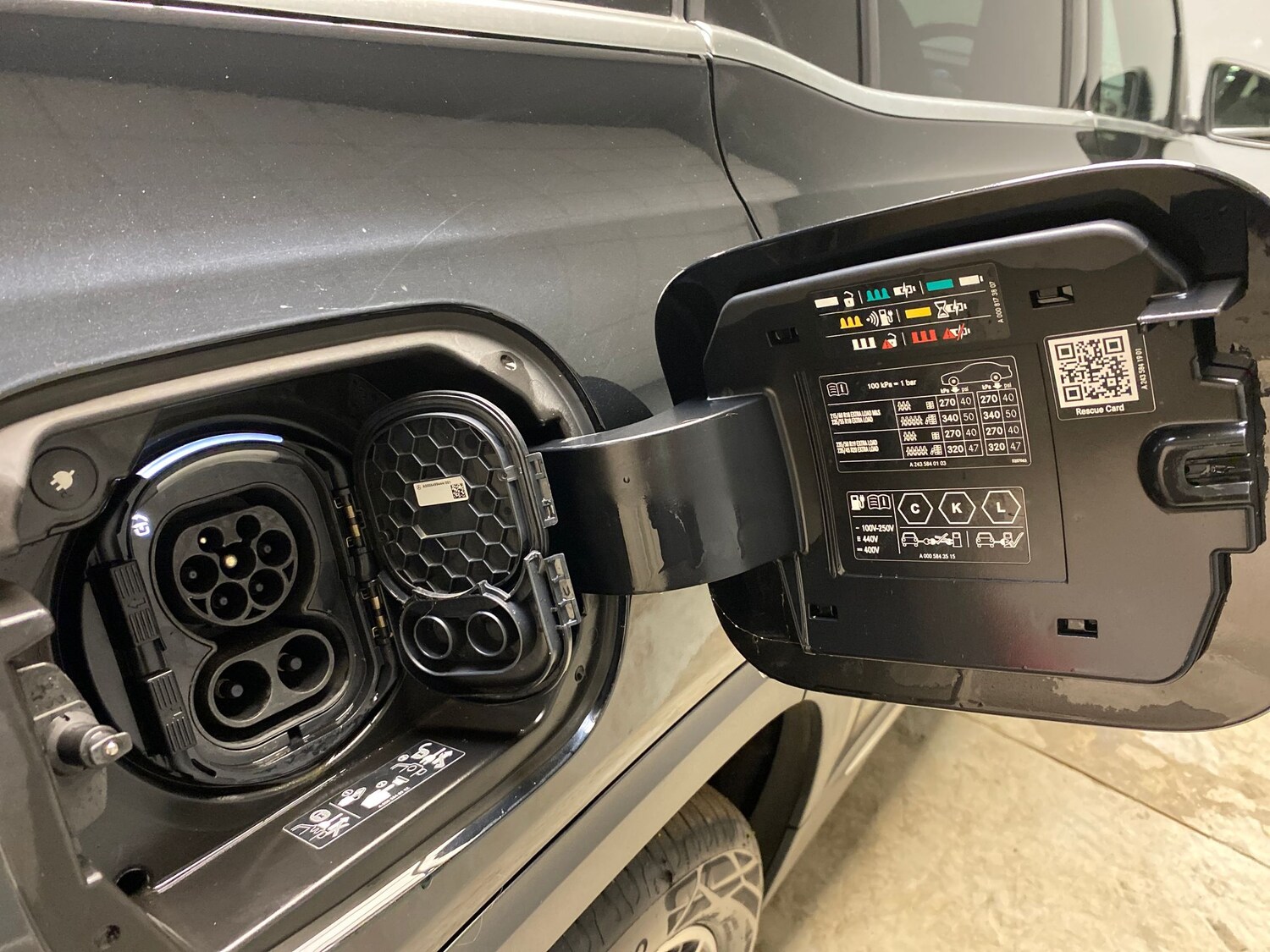 Used Mercedes-Benz EQB 2023 for sale - 78118465: Photo 32