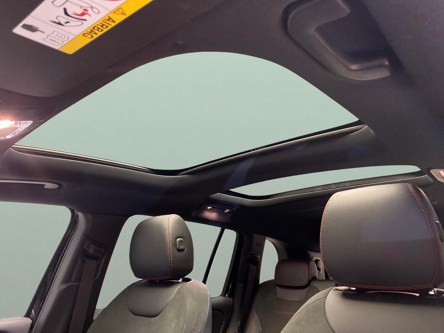 Used Mercedes-Benz EQB 2023 for sale - 78118465: Photo 5