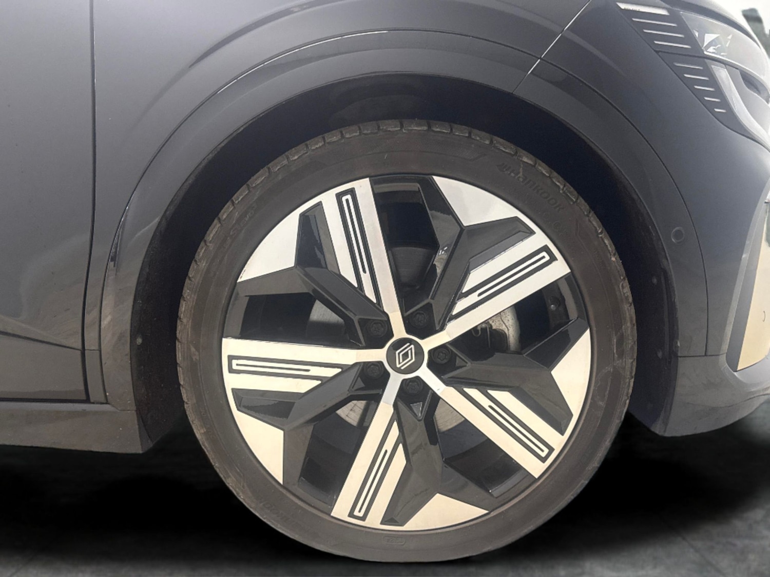 Used Renault Megane E Tech 2023 for sale - 77663170: Photo 23