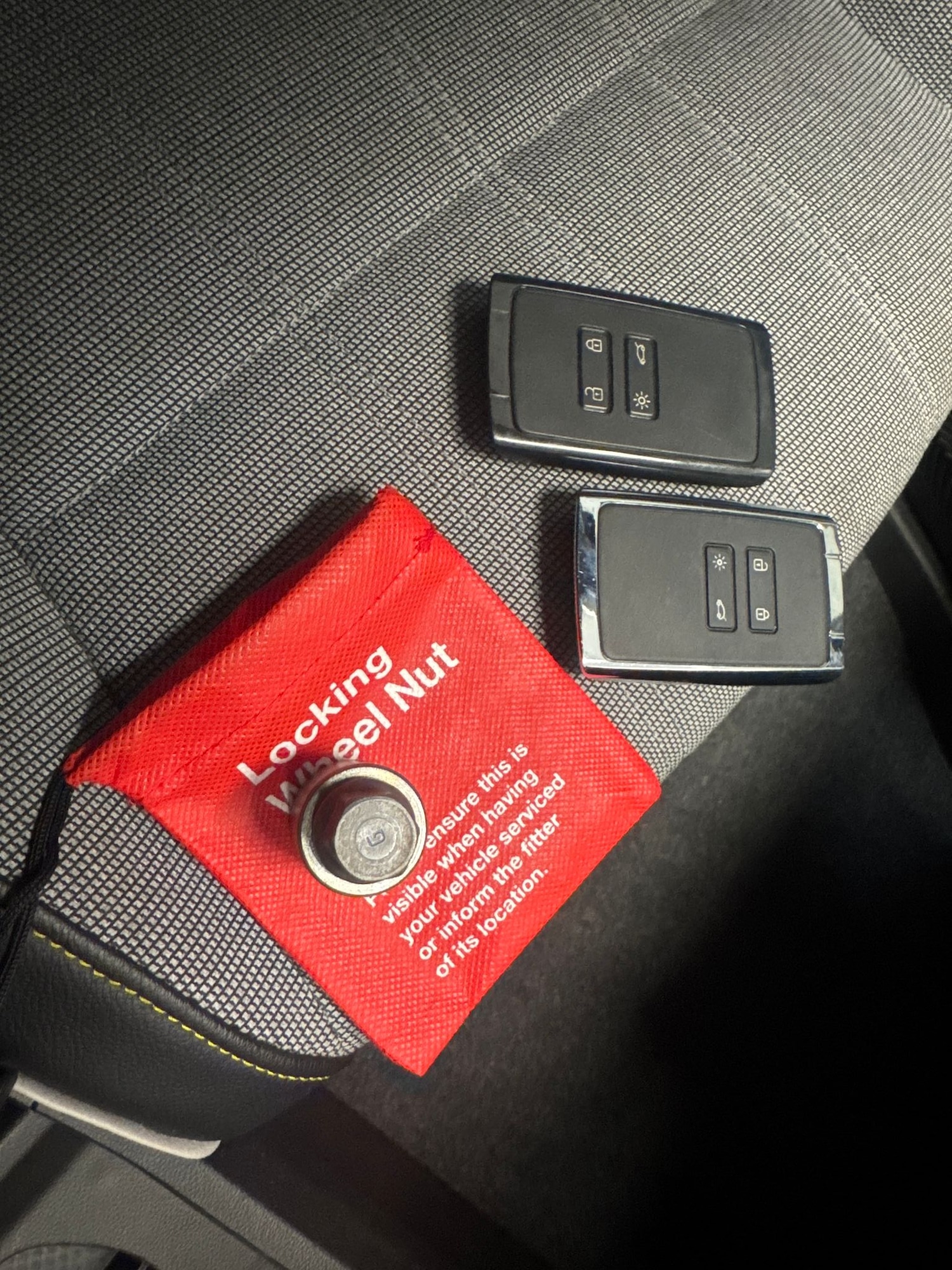 Used Renault Megane E Tech 2023 for sale - 77663170: Photo 31