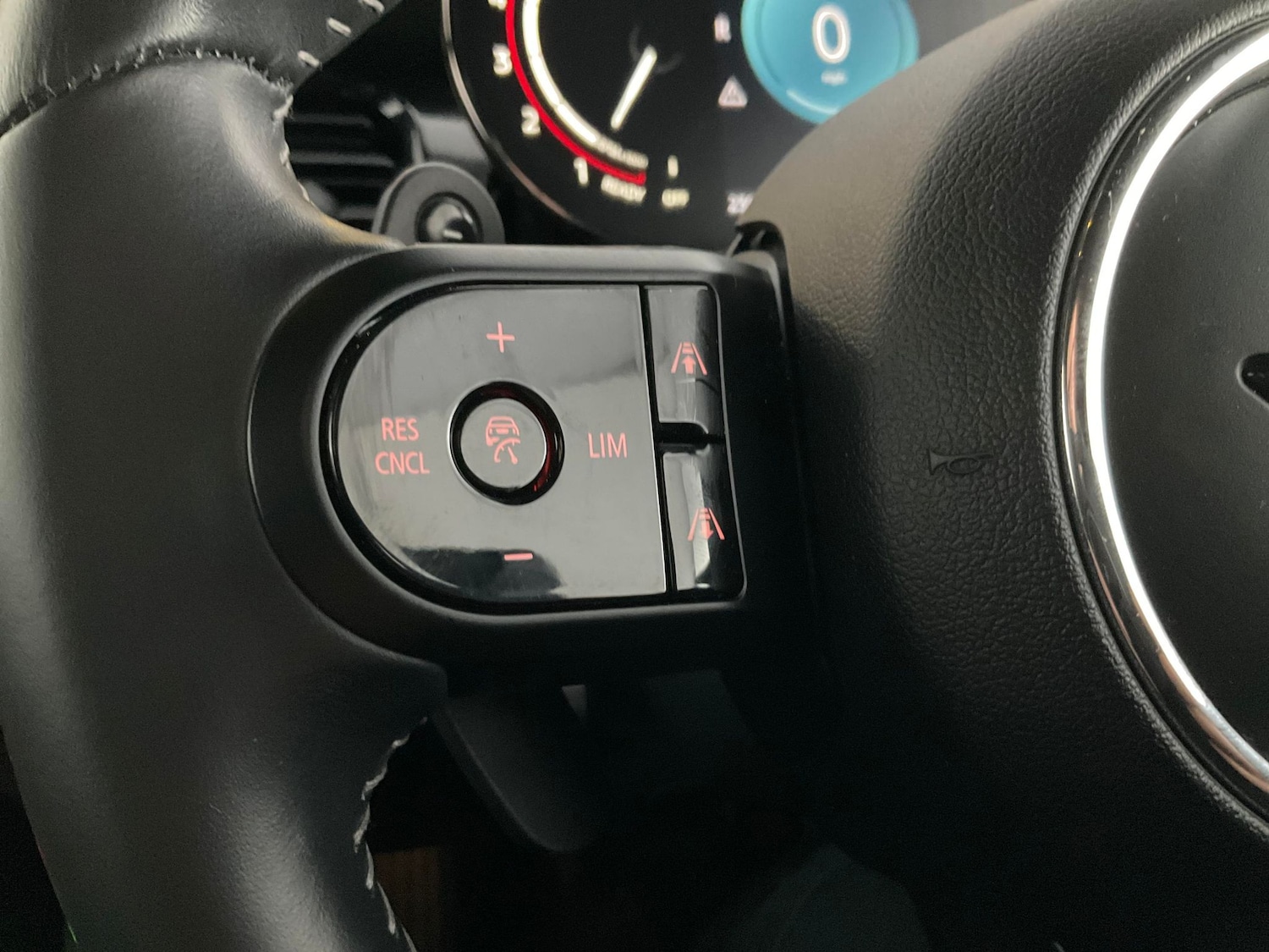 Used MINI Hatch 2022 for sale - 76373457: Photo 27