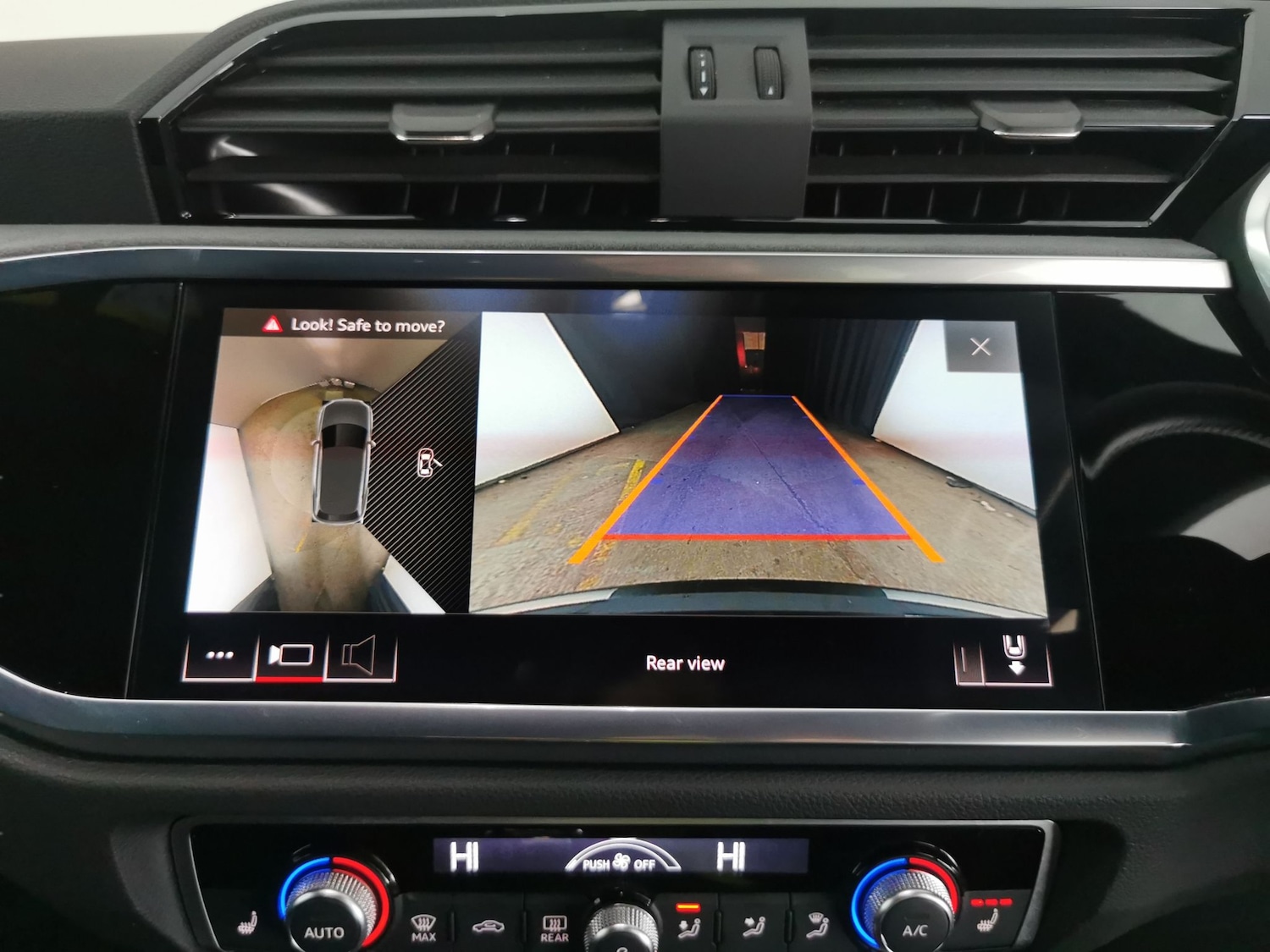 Used Audi Q3 2021 for sale - 76703989: Photo 7