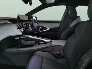 Used Peugeot 3008 undefined for sale - 78949102: Photo