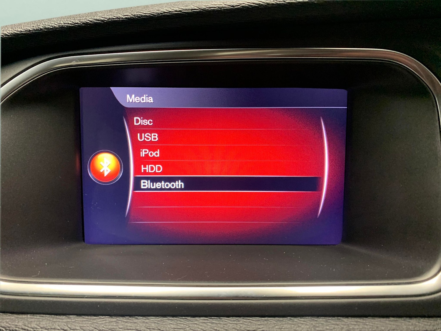 Used Volvo V40 Cross Country 2018 for sale - 77888987: Photo 14