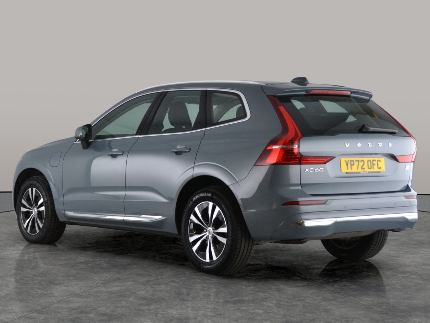 Used Volvo XC60 2022 for sale - 77614992: Photo 10