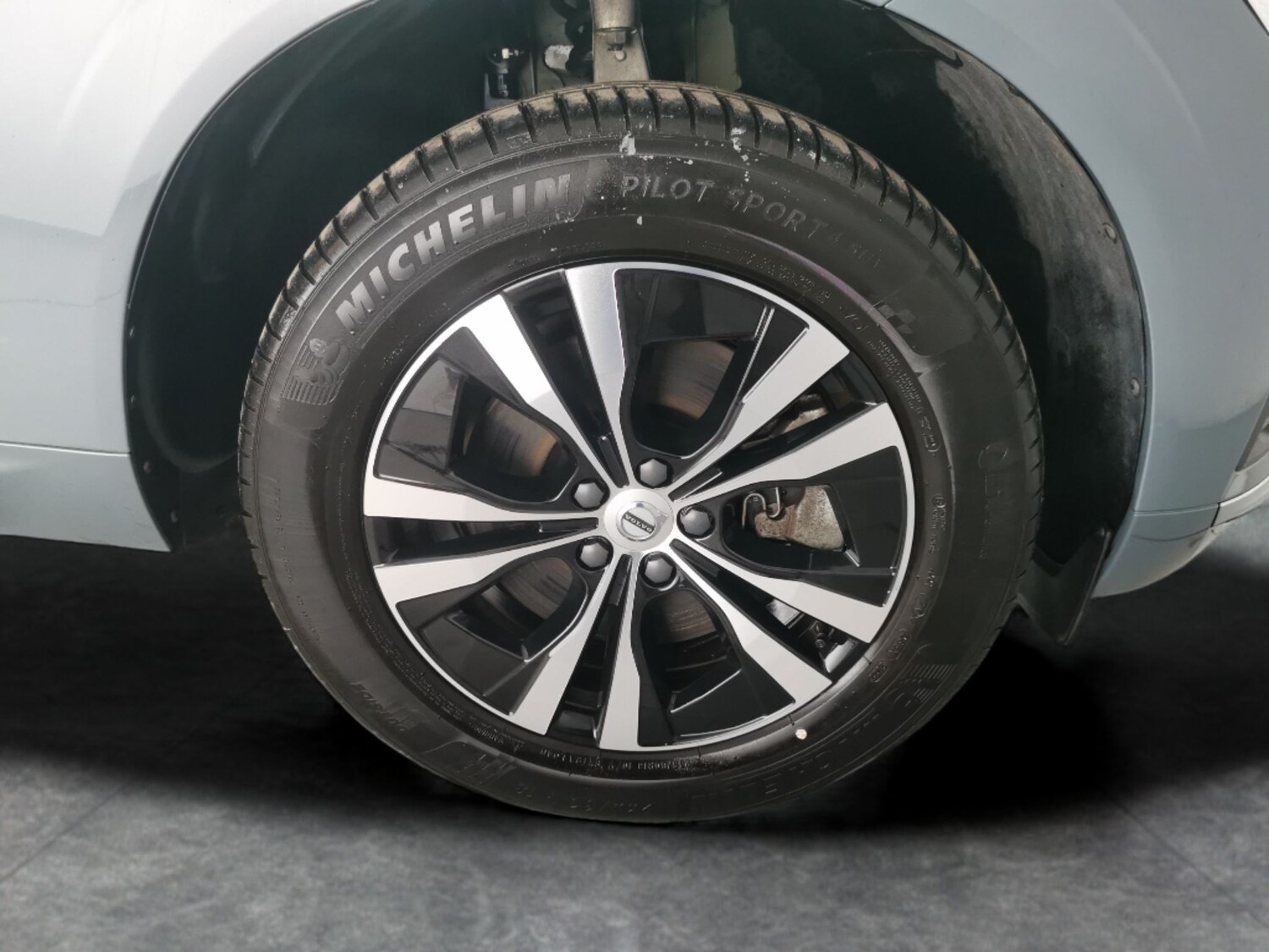 Used Volvo XC60 2022 for sale - 77614992: Photo 26