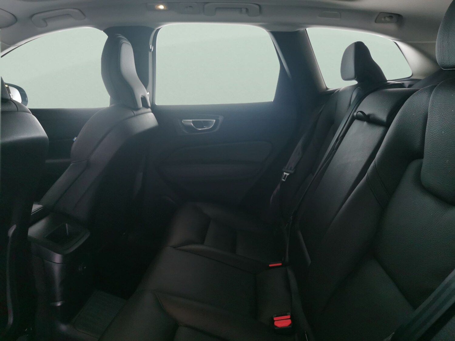 Used Volvo XC60 2022 for sale - 77614992: Photo 28