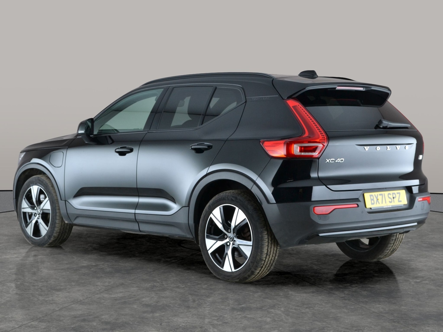 Used Volvo XC40 2021 for sale - 77047972: Photo 13