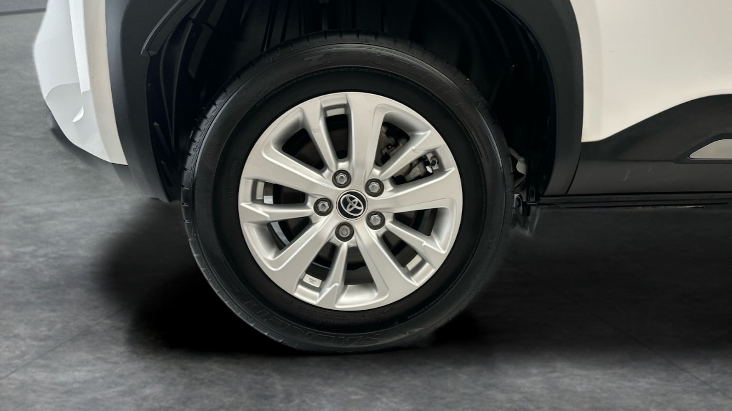 Used Toyota Yaris Cross 2023 for sale - 77025753: Photo 11