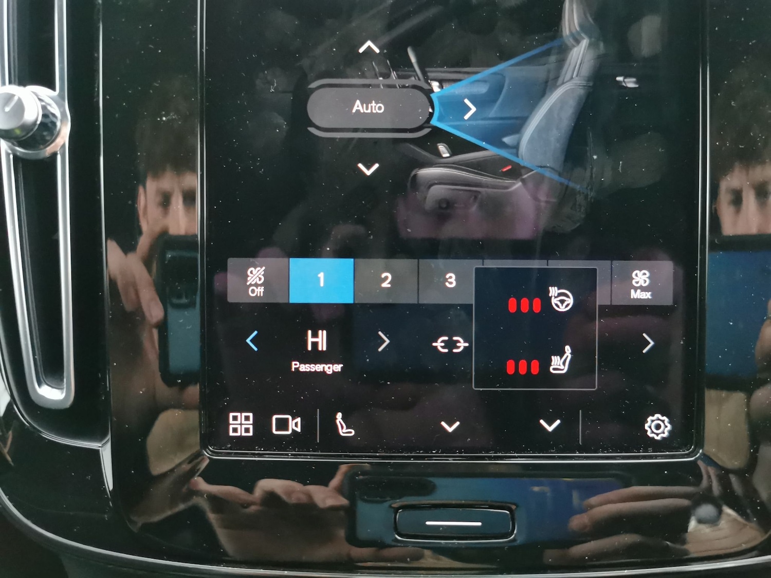 Used Volvo XC40 2023 for sale - 77198705: Photo 19