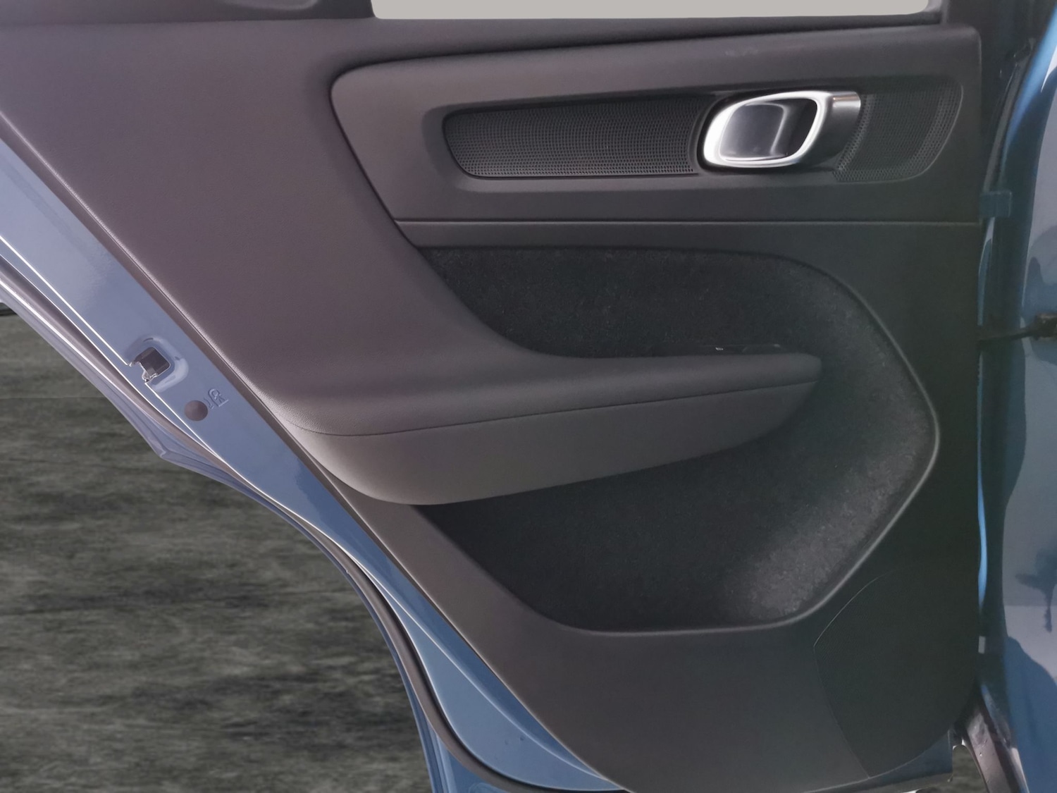 Used Volvo XC40 2023 for sale - 77198705: Photo 27