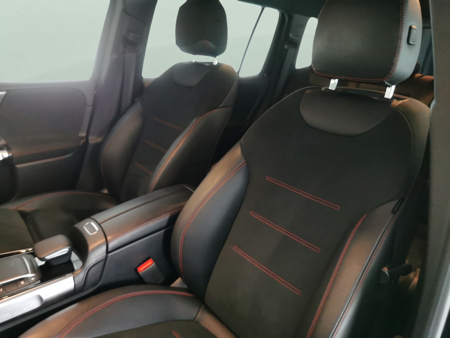 Used Mercedes-Benz GLB for sale - 76464274: Photo 29