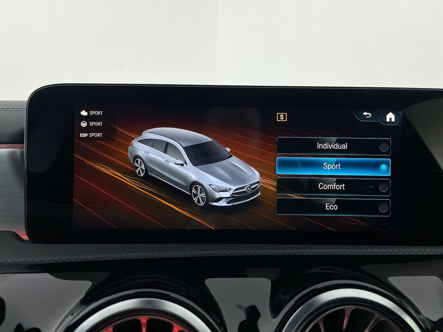 Used Mercedes-Benz CLA 2022 for sale - 76922217: Photo 20