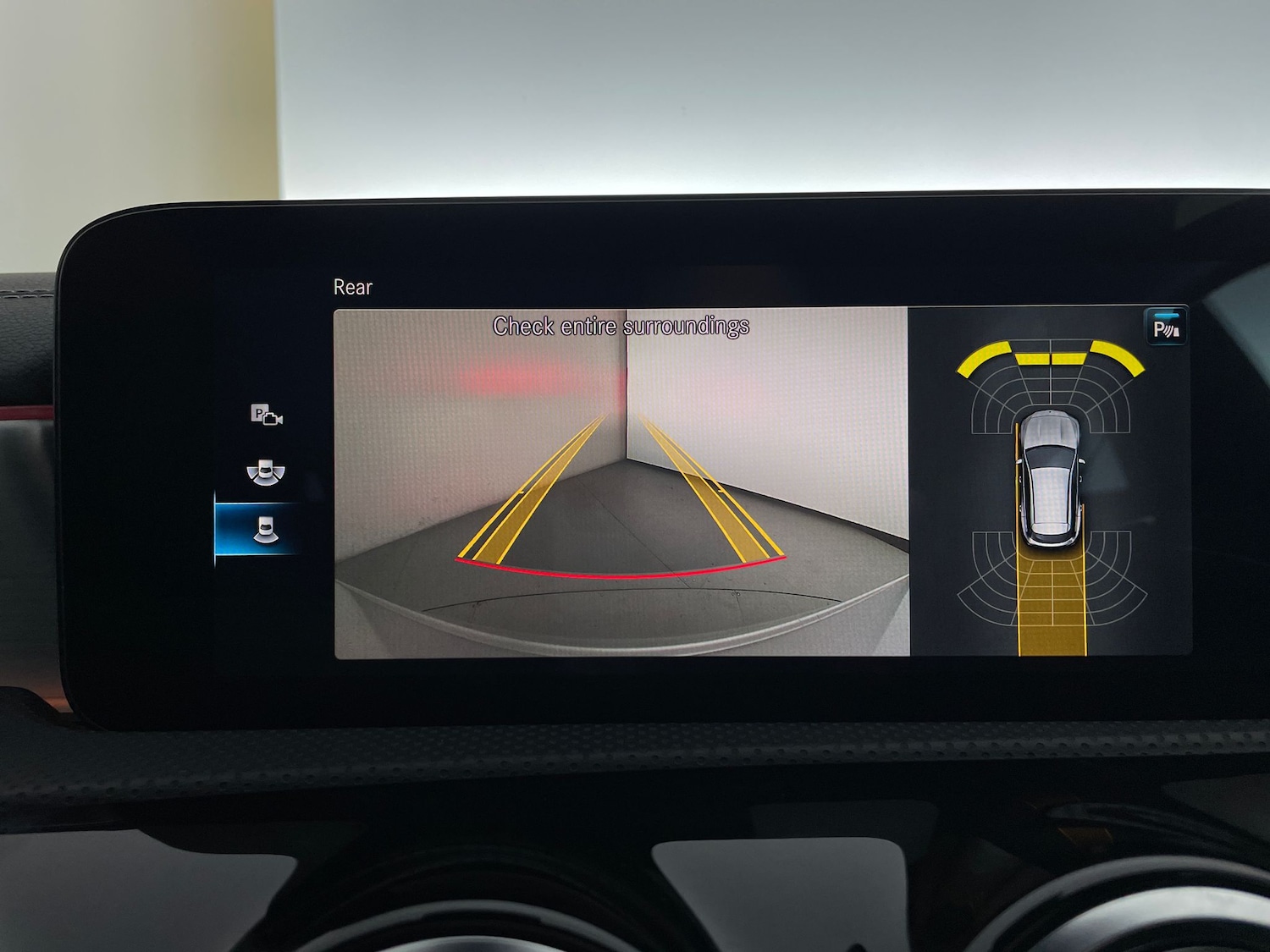 Used Mercedes-Benz CLA 2022 for sale - 76922217: Photo 21