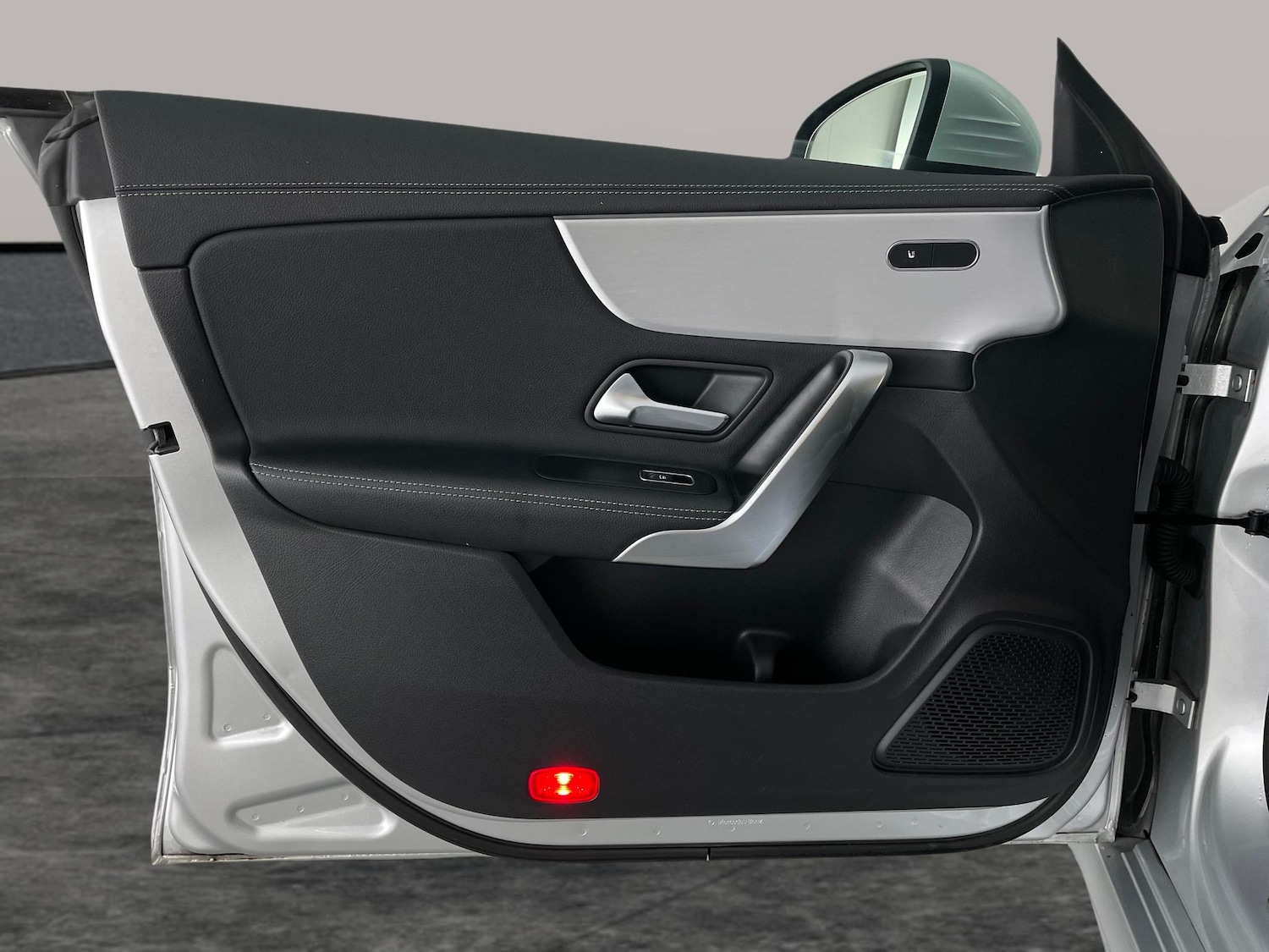 Used Mercedes-Benz CLA 2022 for sale - 76922217: Photo 32