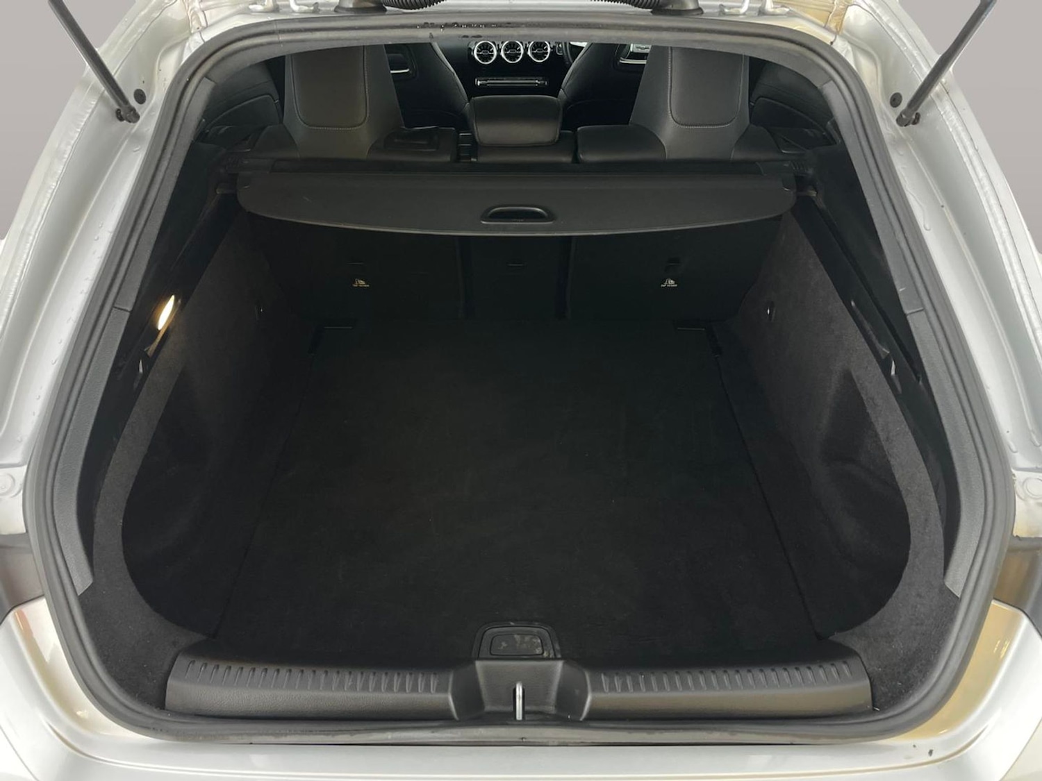 Used Mercedes-Benz CLA 2022 for sale - 76922217: Photo 36