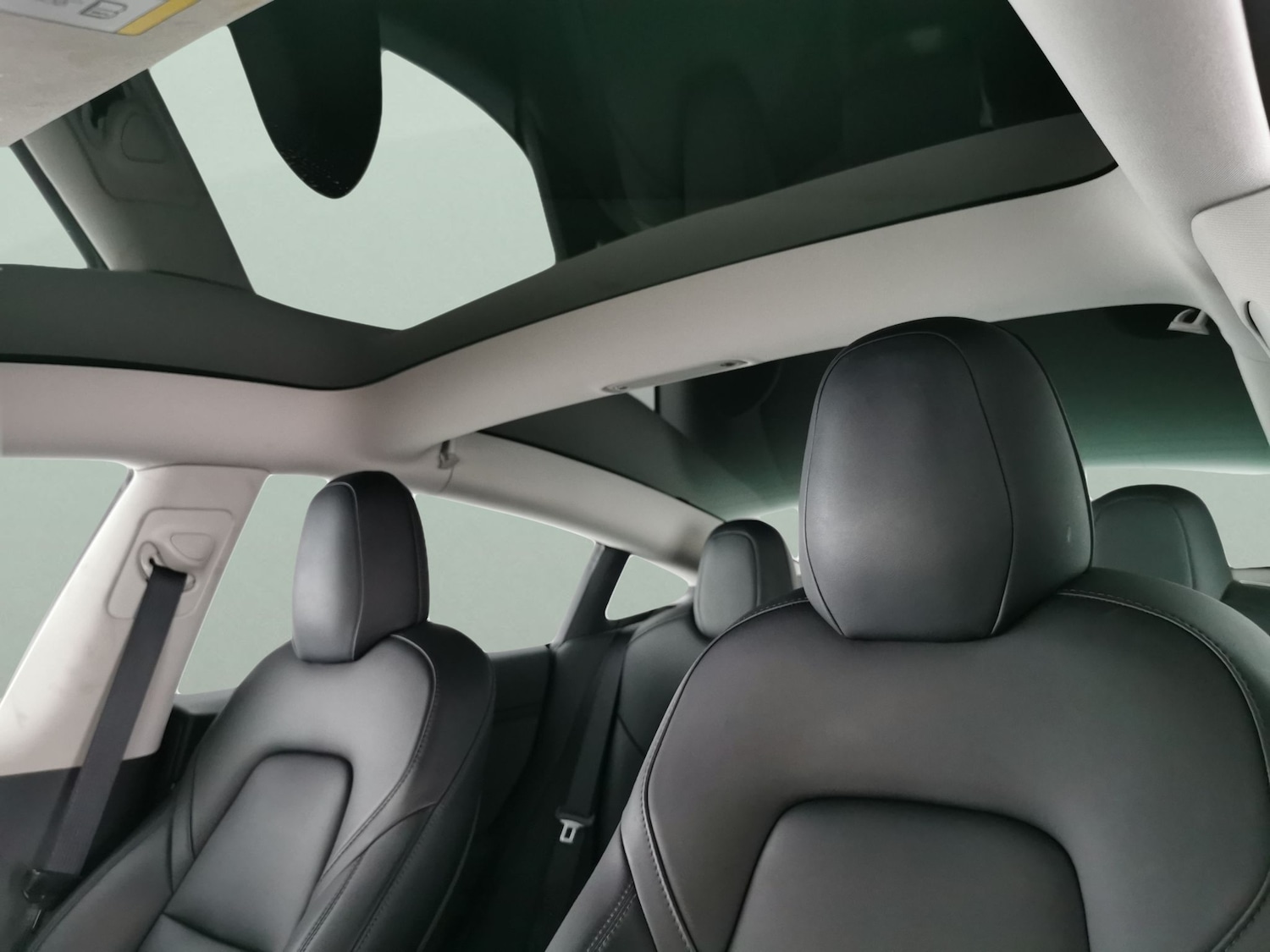 Used Tesla Model 3 2021 for sale - 77019308: Photo 5