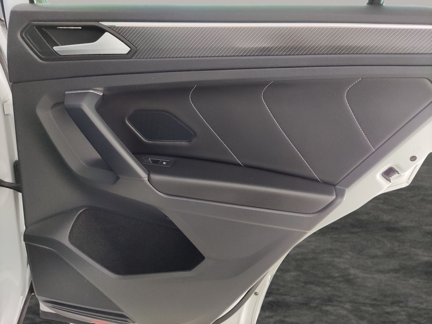 Used Volkswagen Tiguan 2023 for sale - 78094192: Photo 29