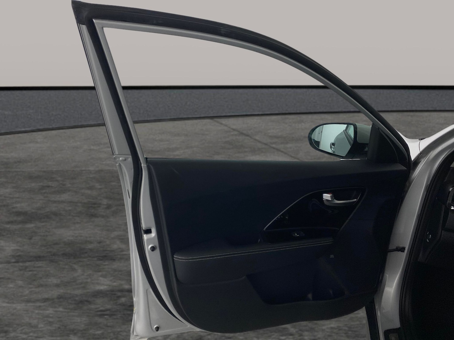 Used Kia Niro for sale - 76725403: Photo 32