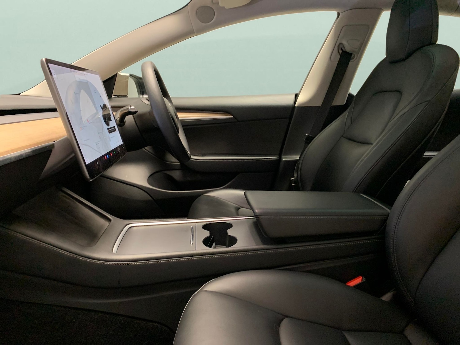 Used Tesla Model 3 2021 for sale - 77485272: Photo 4