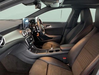 Used Mercedes-Benz GLA 2019 for sale - 76999623: Photo