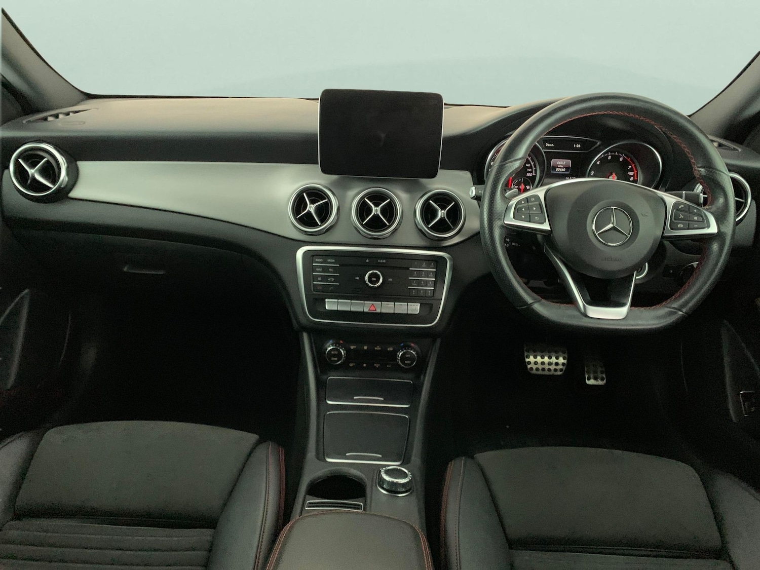 Used Mercedes-Benz GLA 2019 for sale - 76999623: Photo 8