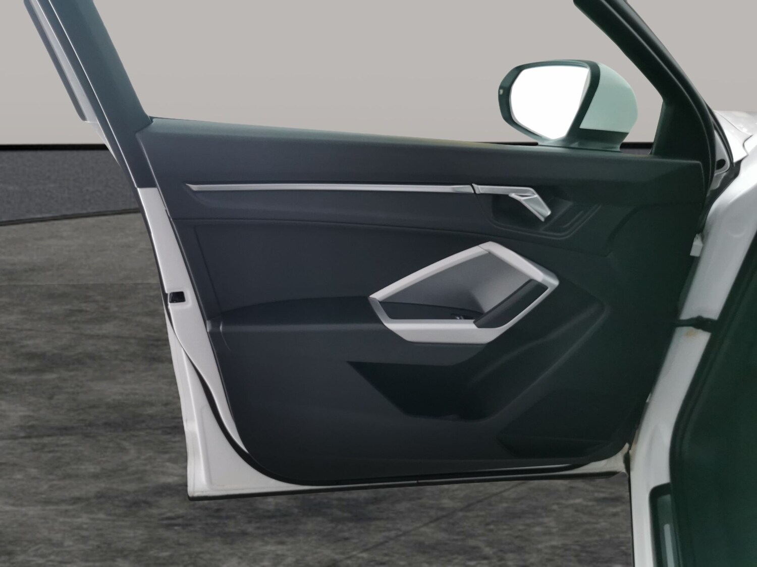 Used Audi Q3 2022 for sale - 77443131: Photo 27