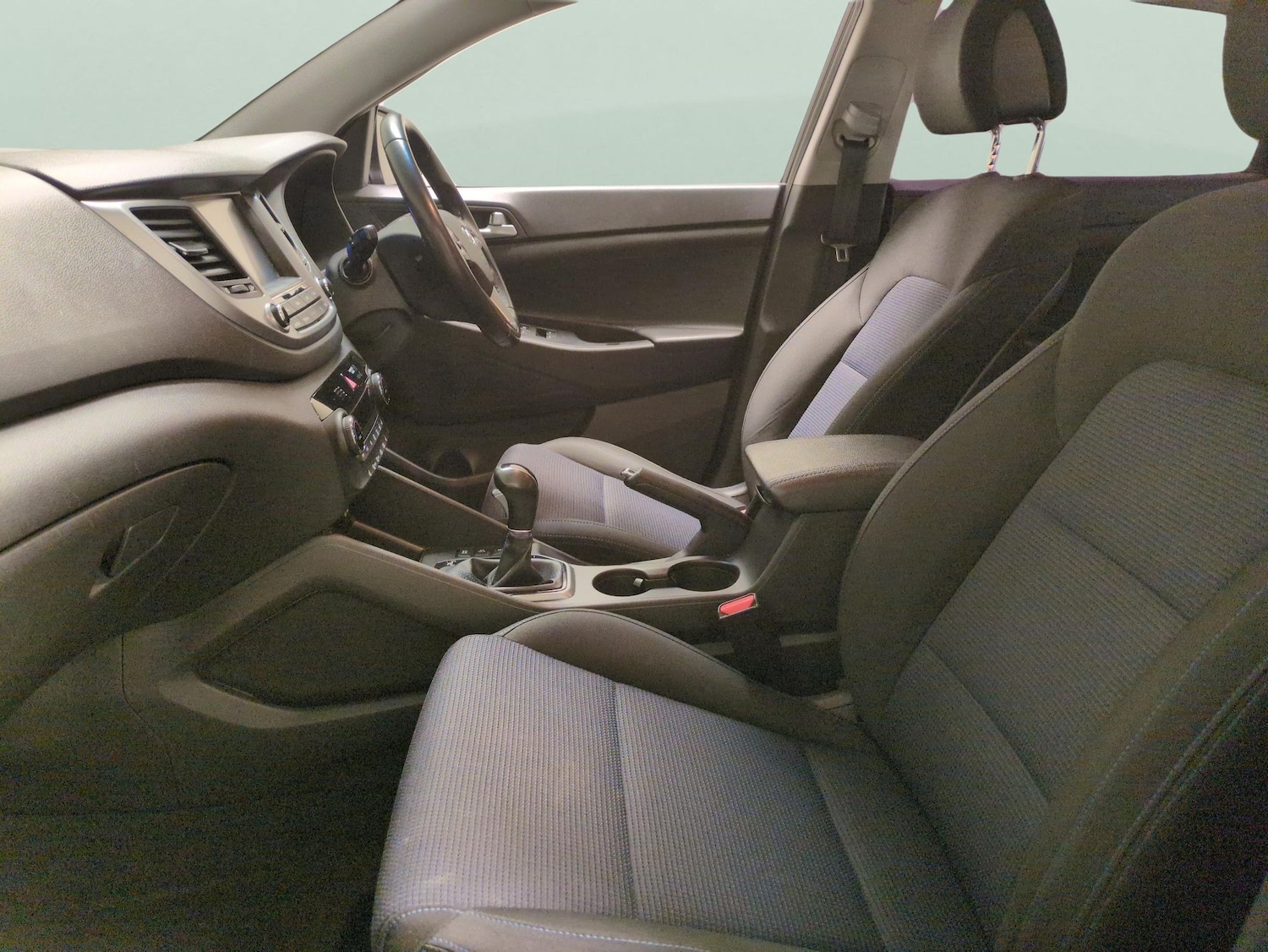 Used Hyundai TUCSON 2018 for sale - 77928254: Photo 4