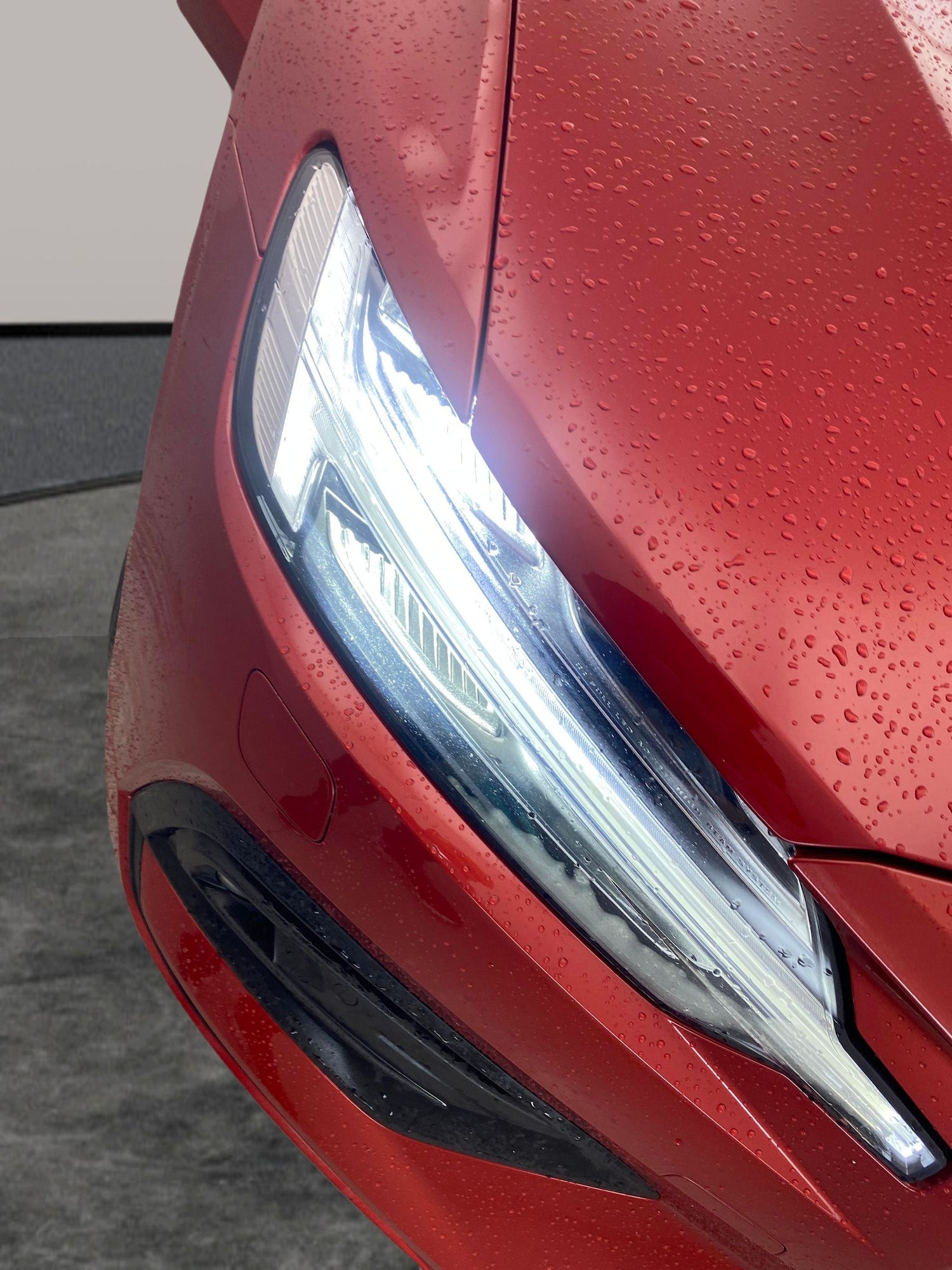 Used Volvo V60 2018 for sale - 78199671: Photo 25