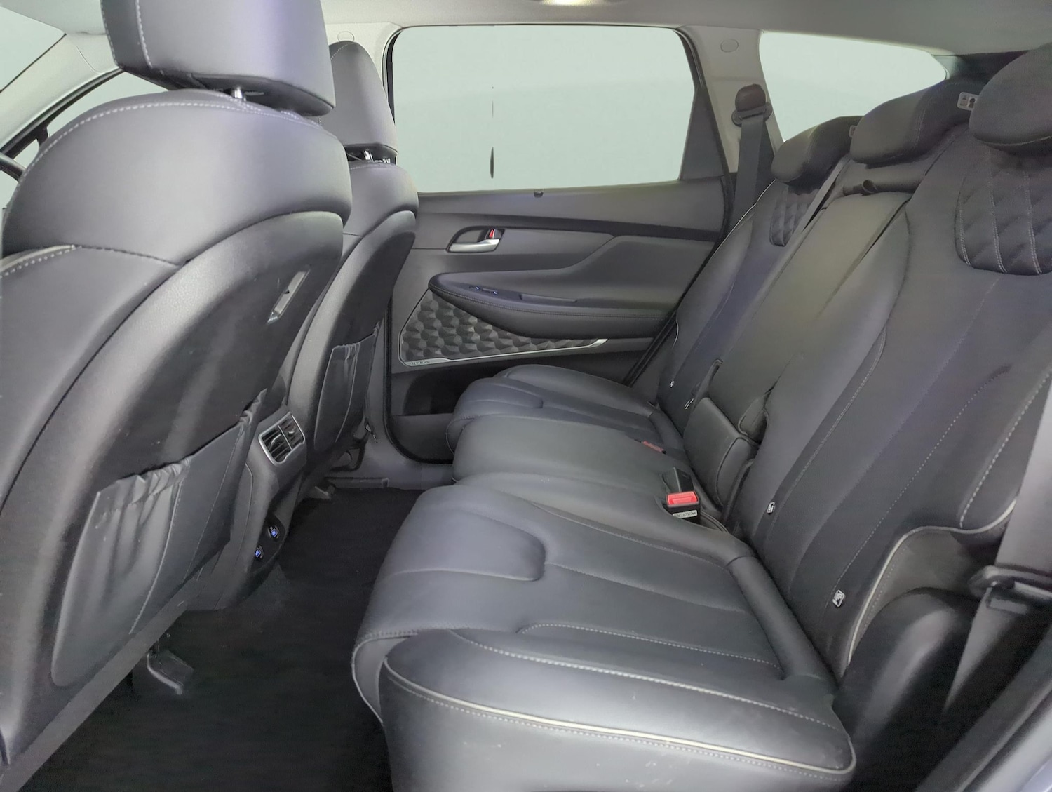 Used Hyundai Santa Fe 2023 for sale - 77318388: Photo 38