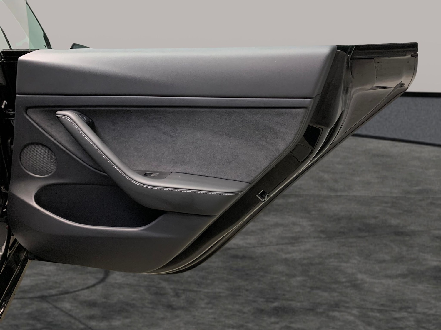 Used Tesla Model 3 2021 for sale - 76943072: Photo 28