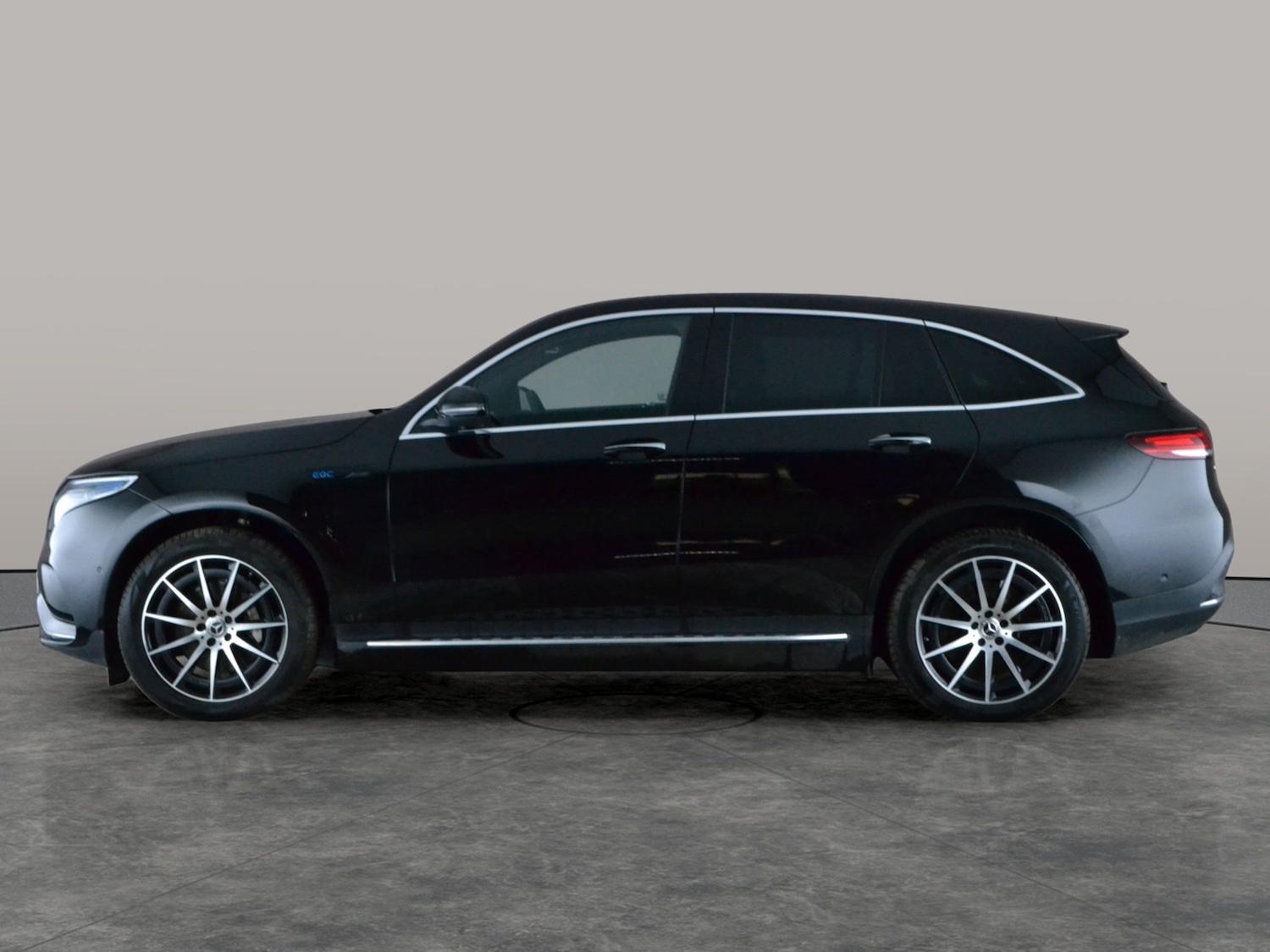 Used Mercedes-Benz EQC 2022 for sale - 77946702: Photo 14