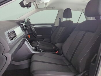 Used Volkswagen T-Roc 2023 for sale - 78951758: Photo