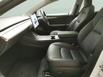 Used Tesla Model 3 undefined for sale - 78532505: Photo