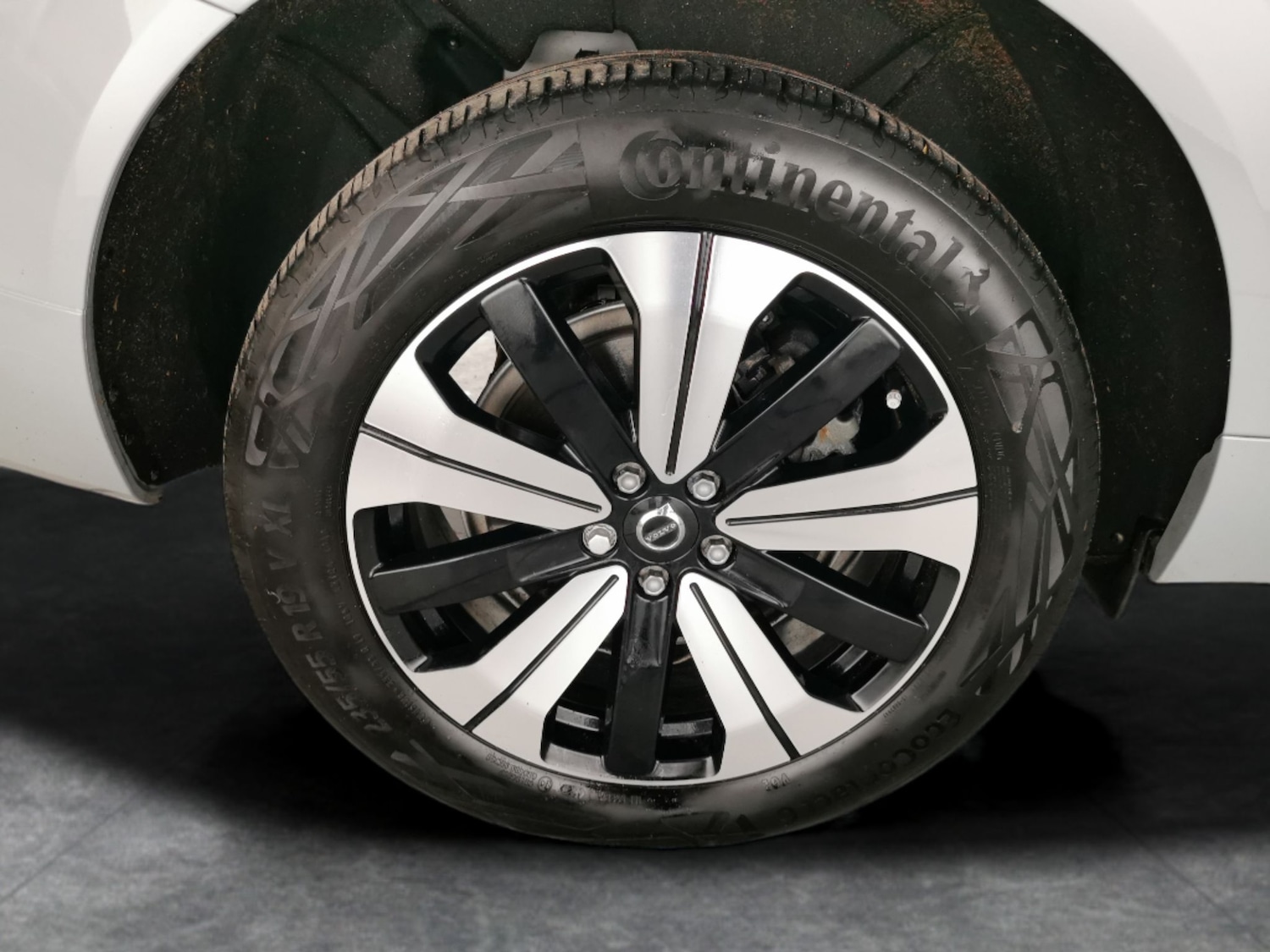 Used Volvo XC60 2023 for sale - 77221445: Photo 30