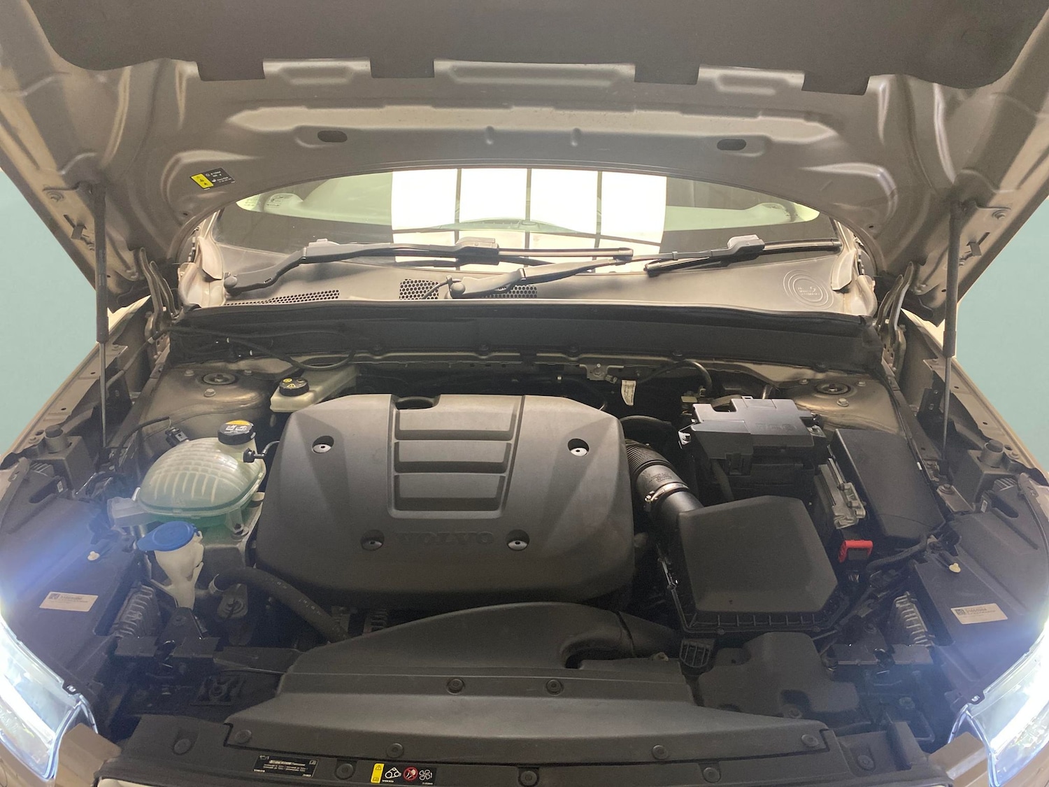 Used Volvo XC40 2021 for sale - 78060924: Photo 29