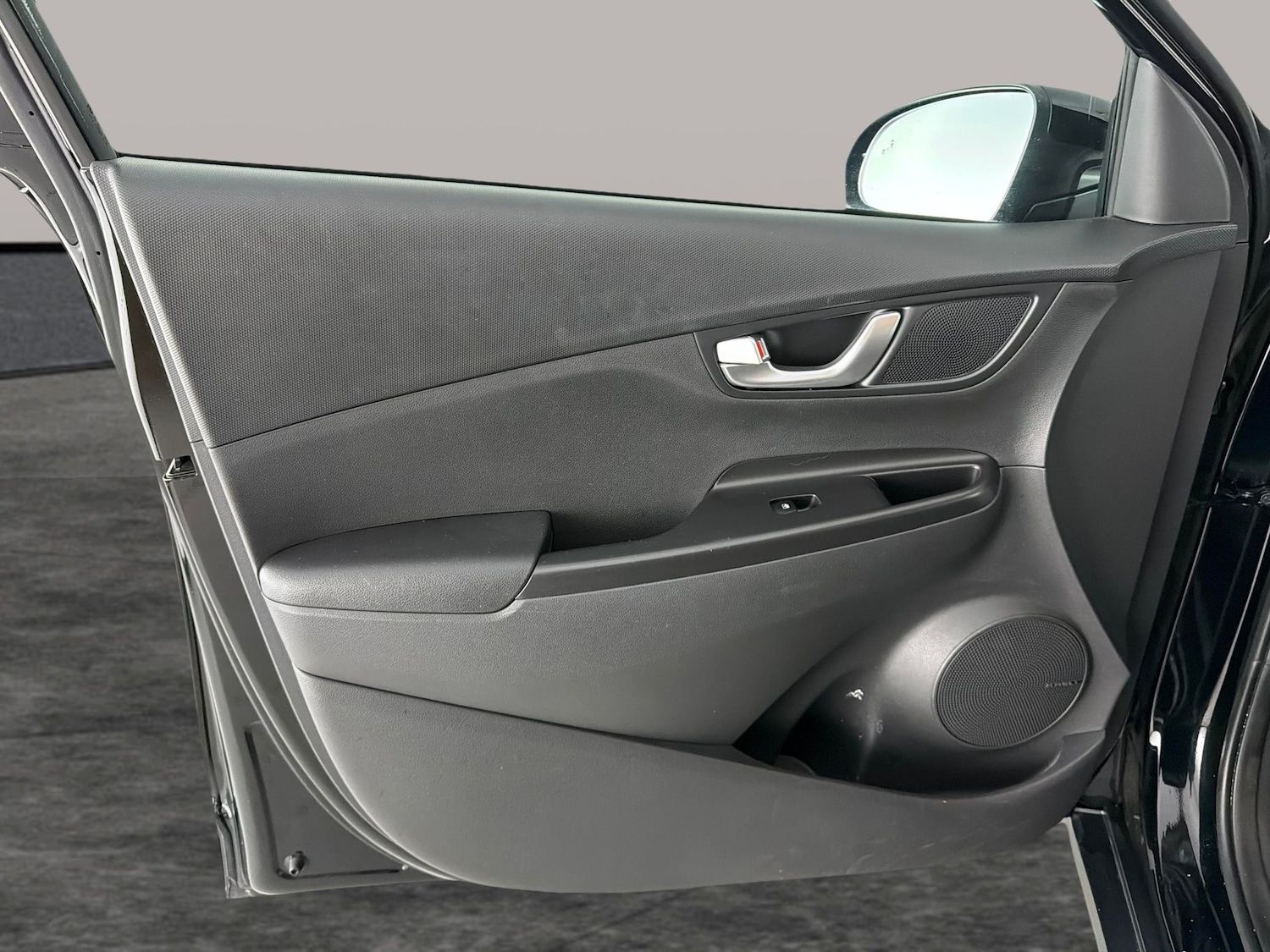 Used Hyundai KONA 2023 for sale - 77071347: Photo 29