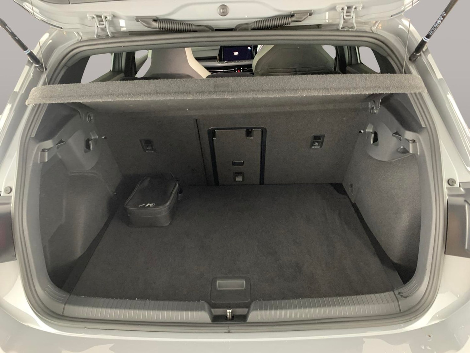 Used Volkswagen Golf 2024 for sale - 77059229: Photo 30