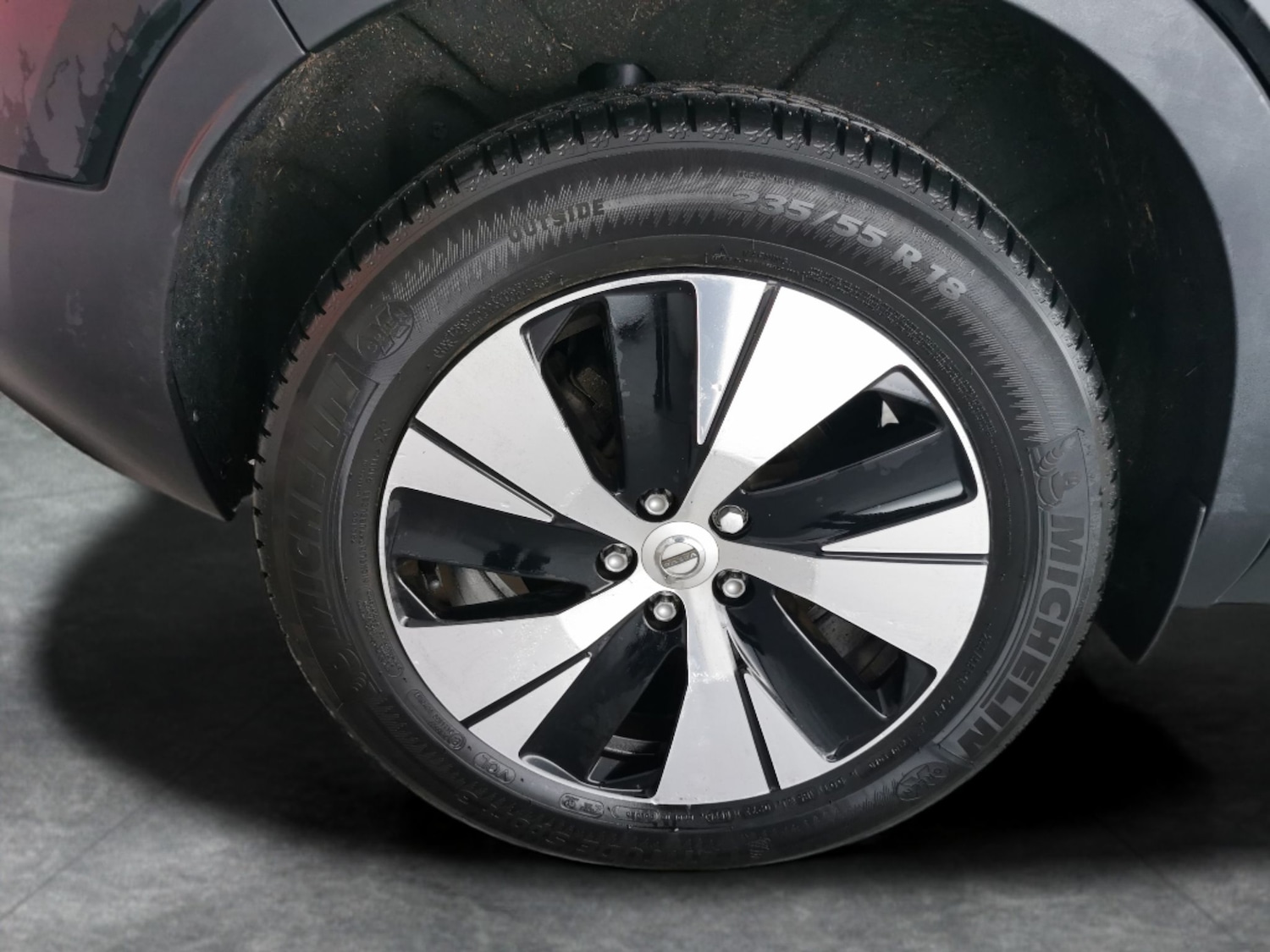 Used Volvo XC40 2023 for sale - 77635695: Photo 23