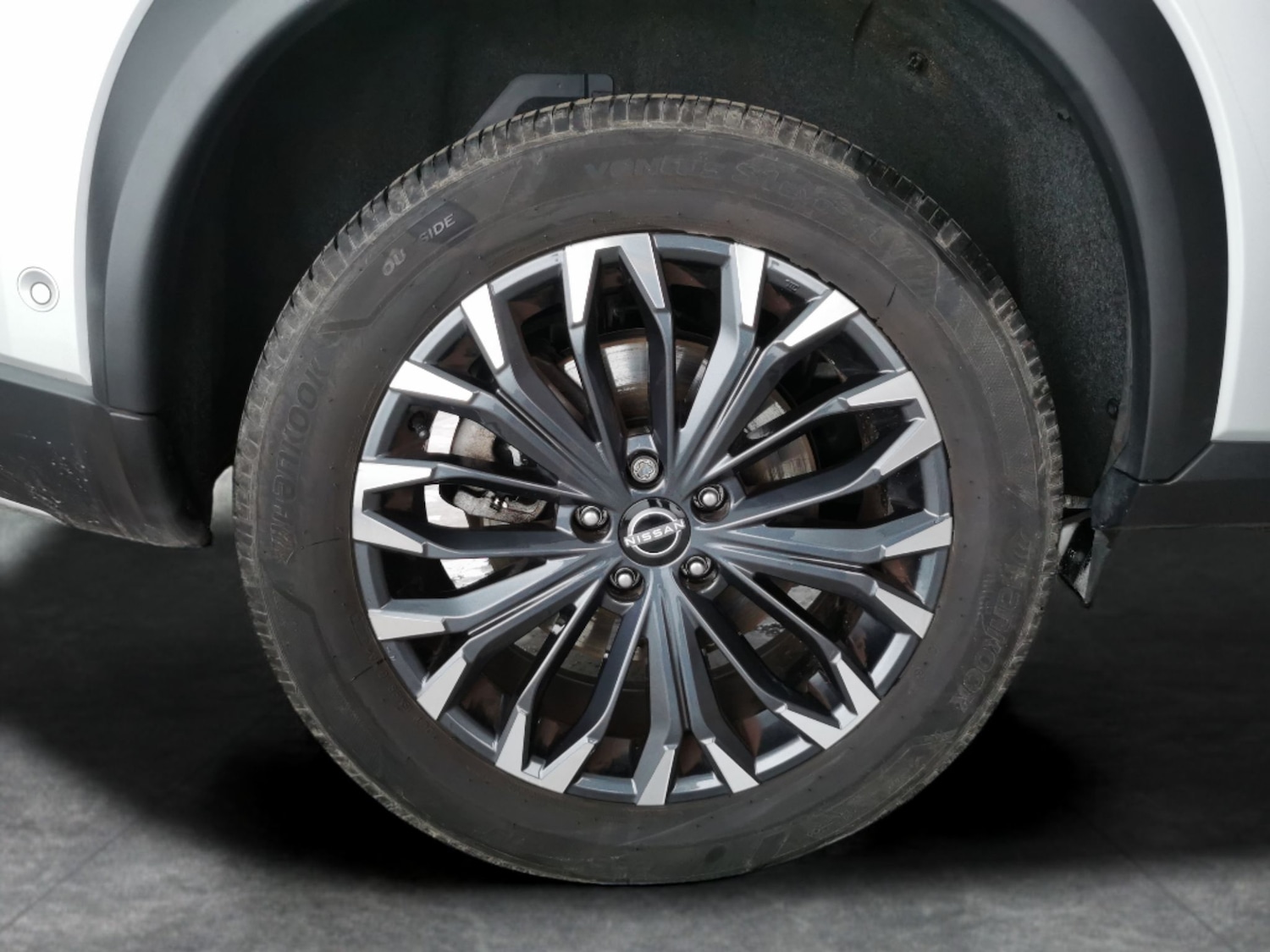 Used Nissan X-Trail 2024 for sale - 77086393: Photo 31