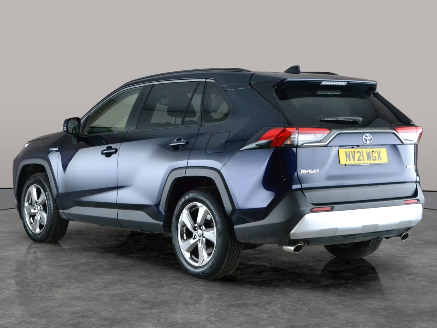 Used Toyota RAV4 2021 for sale - 77897316: Photo 12