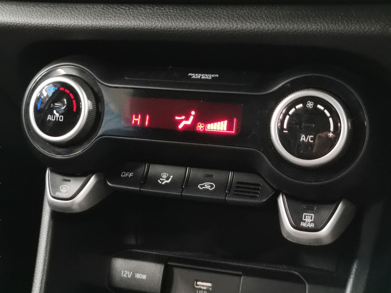 Used Kia Picanto 2022 for sale - 77225544: Photo 18