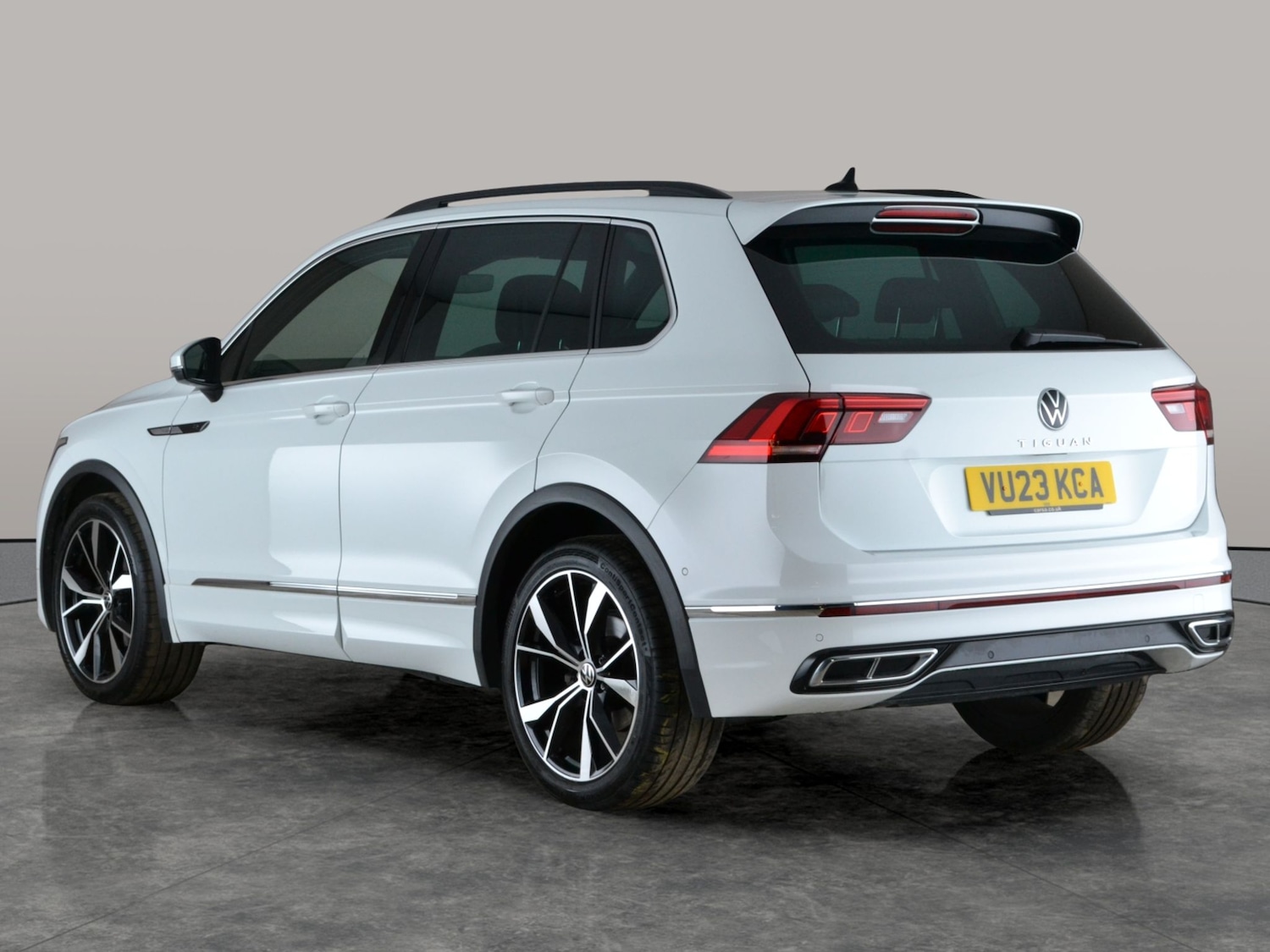 Used Volkswagen Tiguan 2023 for sale - 77974340: Photo 11