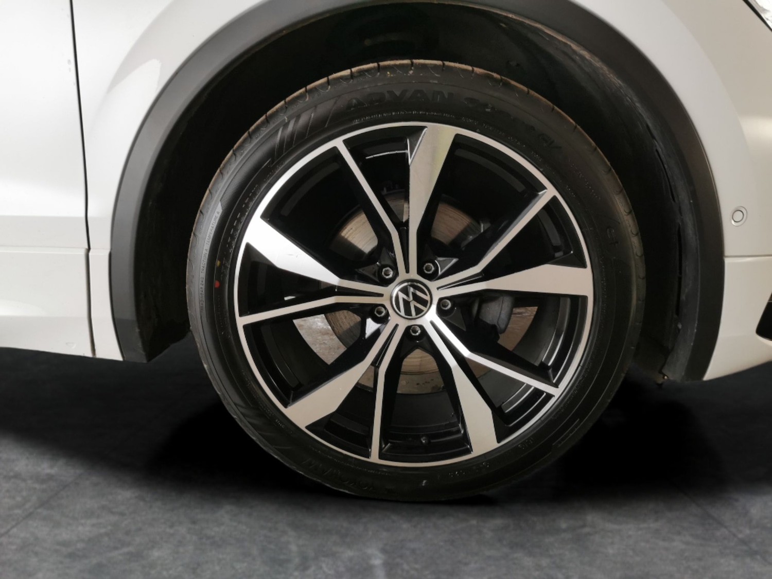 Used Volkswagen Tiguan 2023 for sale - 77974340: Photo 30