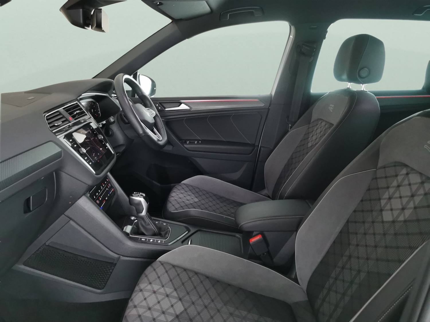 Used Volkswagen Tiguan 2023 for sale - 77974340: Photo 4