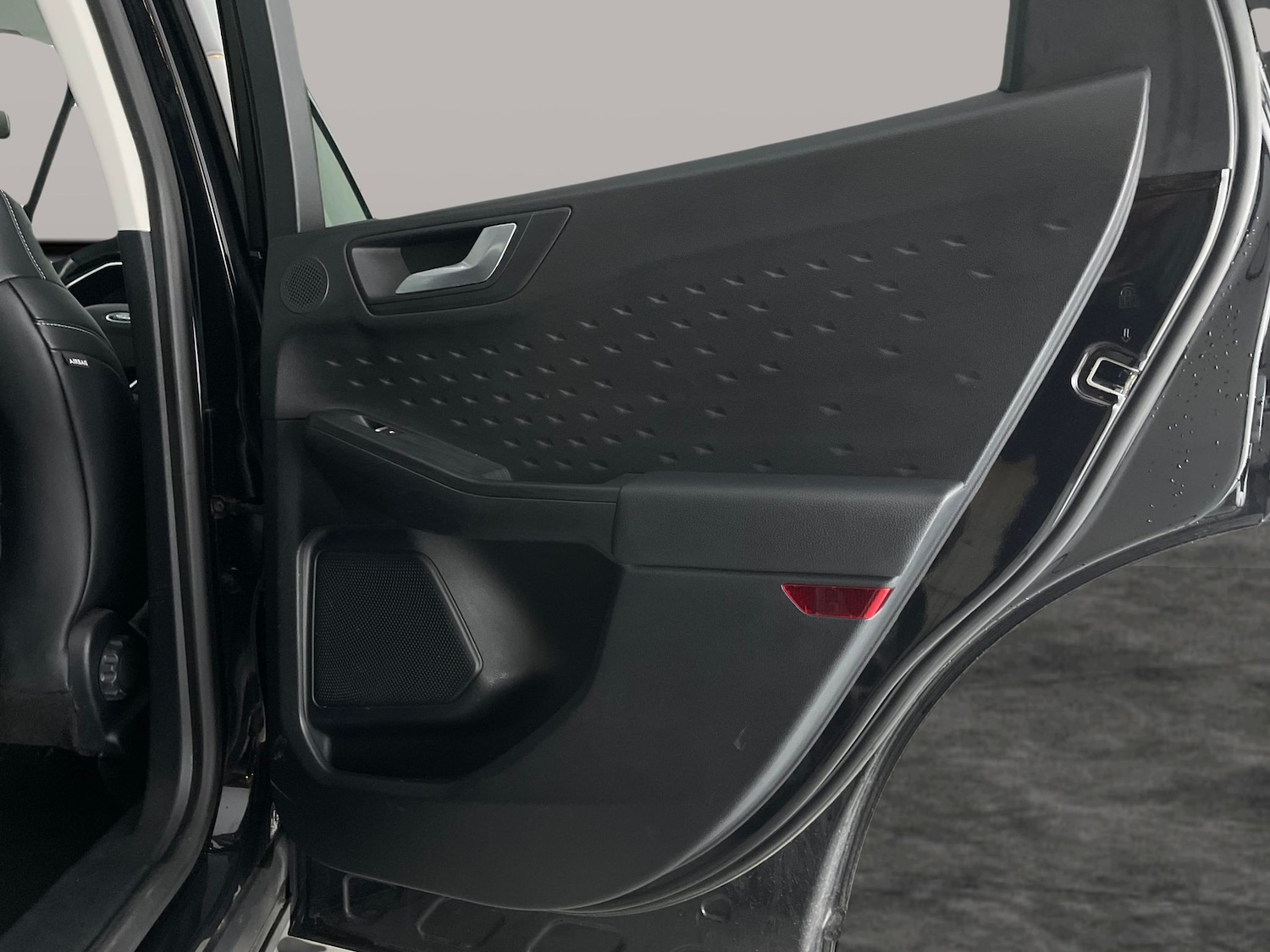 Used Ford Kuga 2020 for sale - 77401506: Photo 32