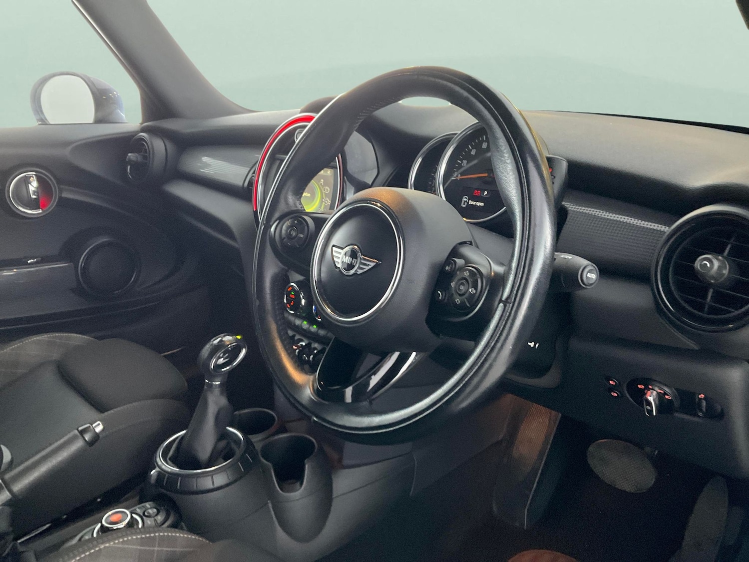 Used MINI Convertible 2016 for sale - 76379172: Photo 18