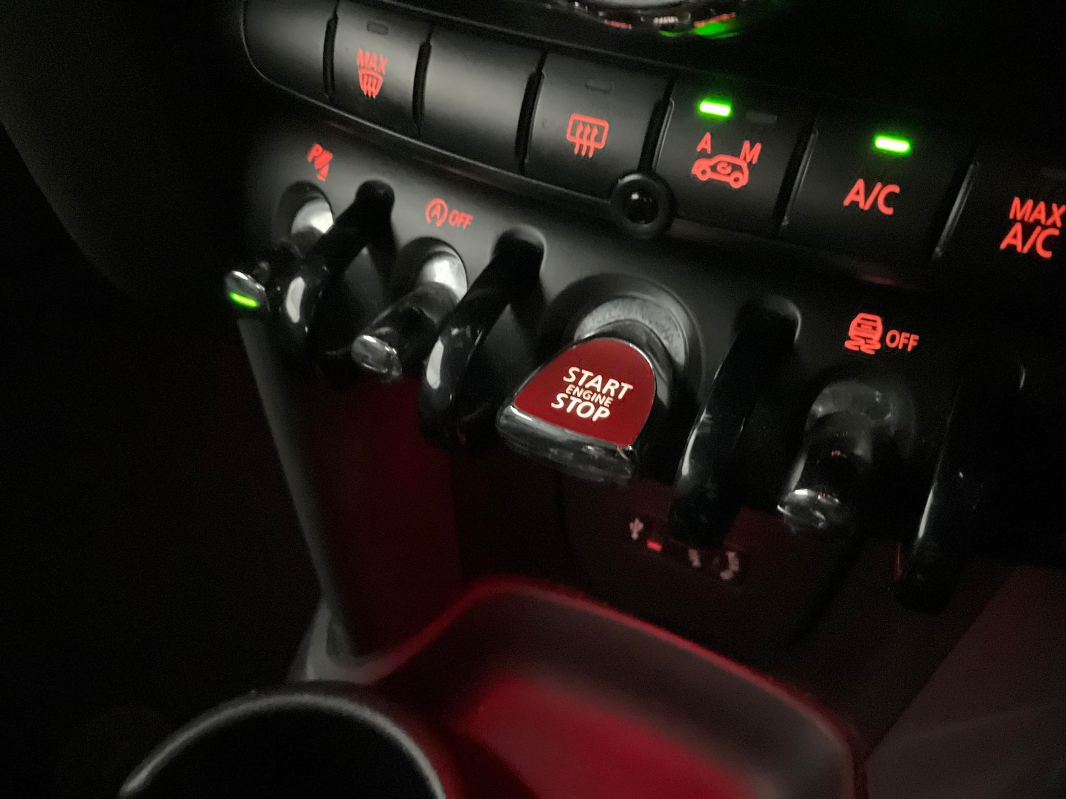 Used MINI Convertible 2016 for sale - 76379172: Photo 29