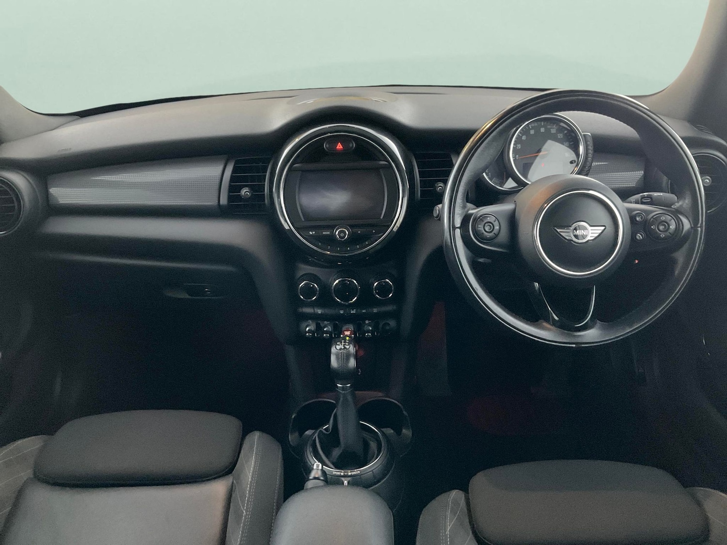 Used MINI Convertible 2016 for sale - 76379172: Photo 9