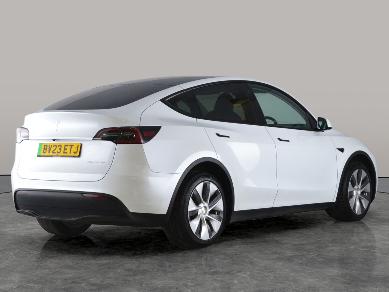 Used Tesla Model Y 2023 for sale - 77760364: Photo 12